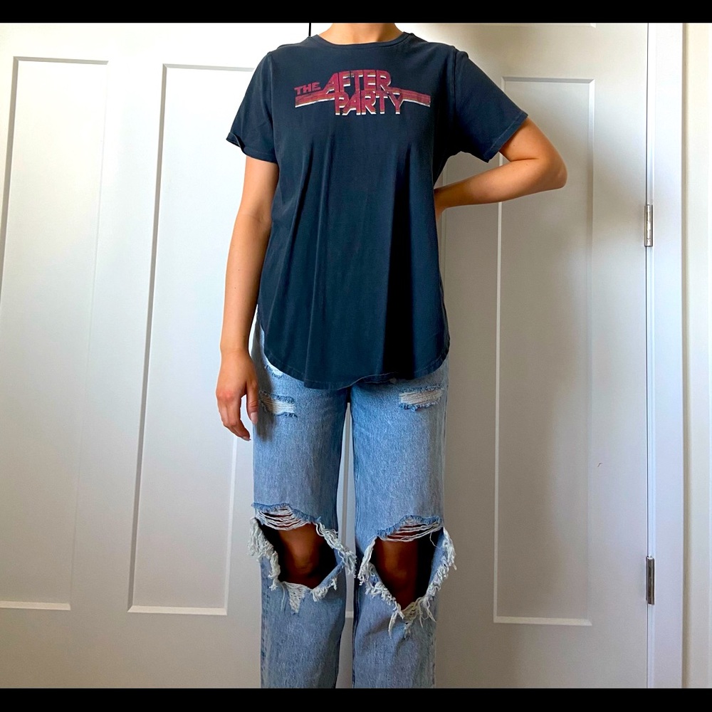 Graphic tee